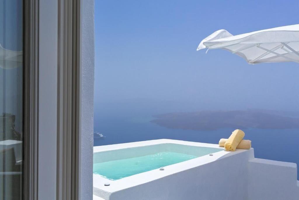 Avianto Suites Imerovigli  Exterior photo