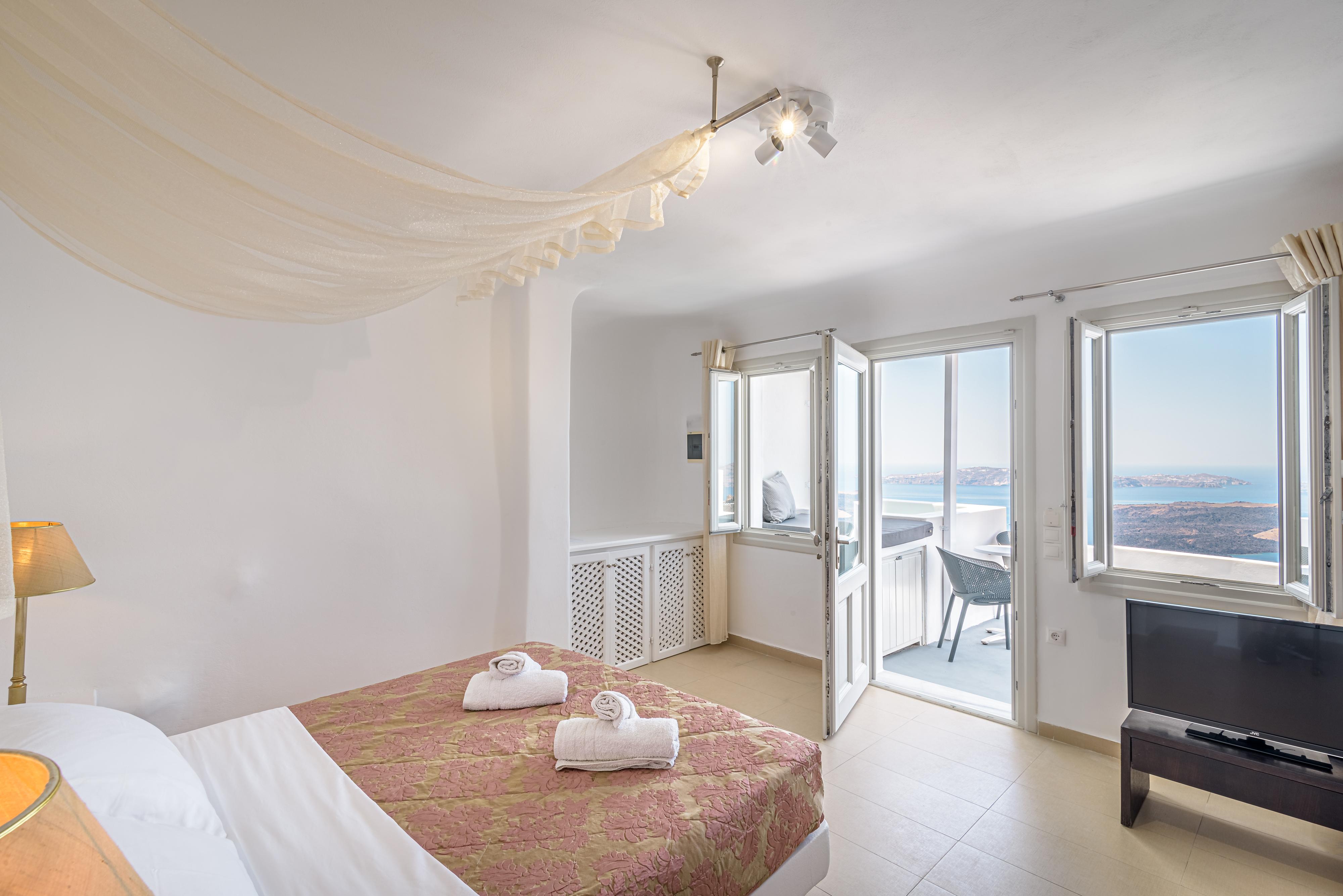 Avianto Suites Imerovigli  Exterior photo